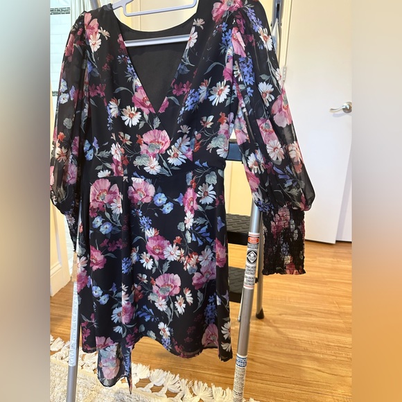 Yumi Kim Floral Mini Dress - Picture 2 of 5